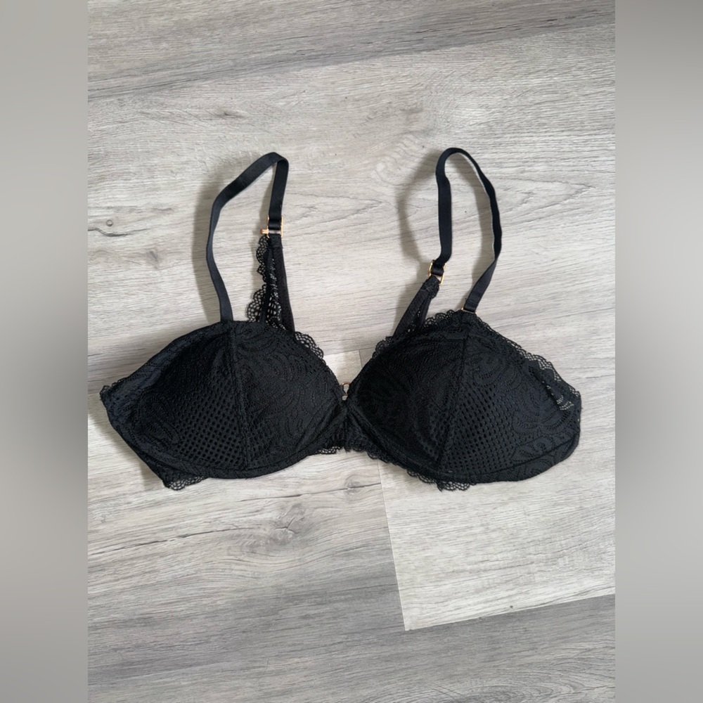 aerie "real power wireless push up be free lace bra" - 36B - black